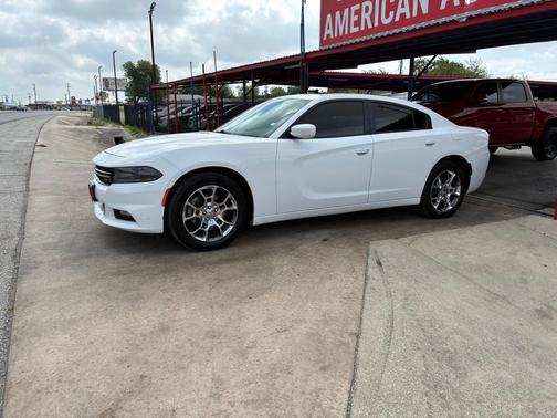 WHITE 2016 Dodge Charger SE