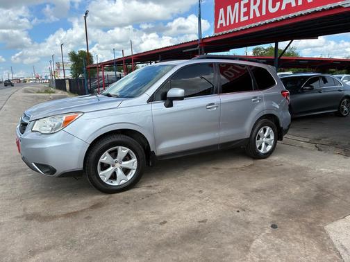 SILVER 2016 Subaru Forester 2.5i Limited