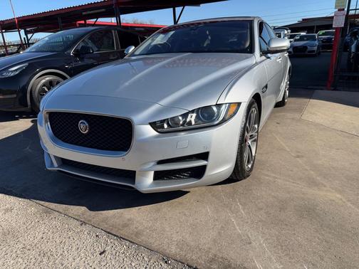 2017 Jaguar XE PREMIUM