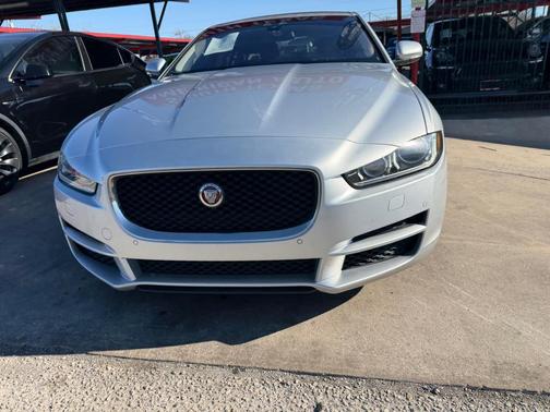 2017 Jaguar XE PREMIUM