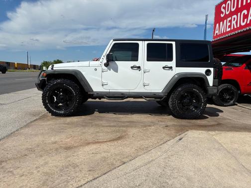 WHITE 2015 Jeep Wrangler Unlimited Sport