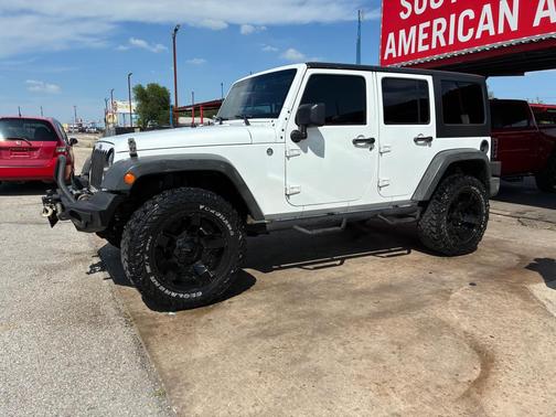 WHITE 2015 Jeep Wrangler Unlimited Sport