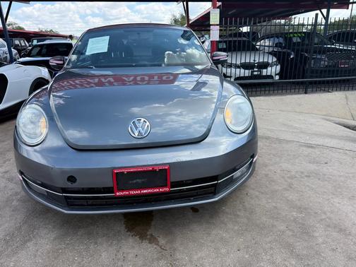 2012 Volkswagen Beetle Base