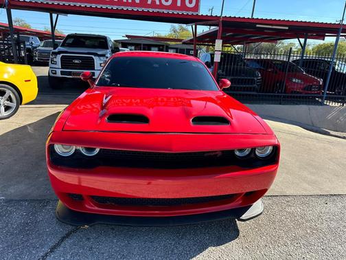 2015 Dodge Challenger SRT Hellcat