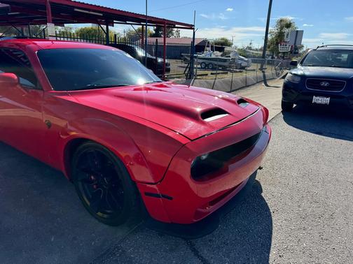 2015 Dodge Challenger SRT Hellcat