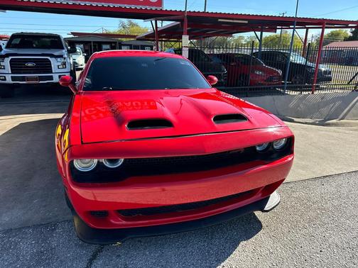 2015 Dodge Challenger SRT Hellcat