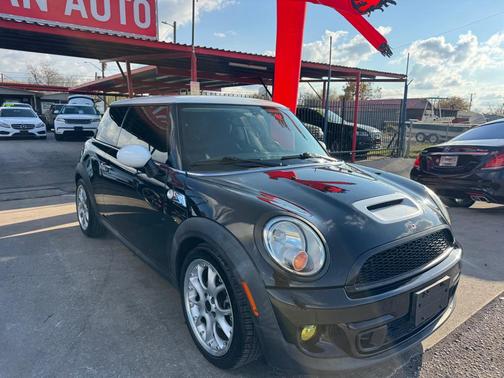 2011 MINI Cooper S Base