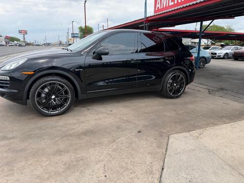 2014 Porsche Cayenne Cayenne S Hybrid