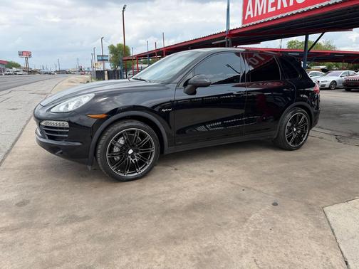 2014 Porsche Cayenne Cayenne S Hybrid