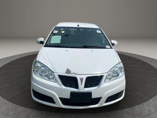 2010 Pontiac G6 Base
