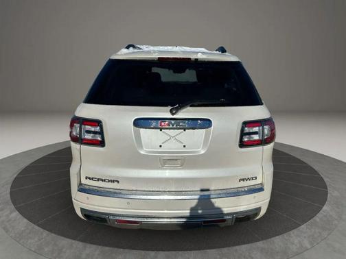 2015 GMC Acadia Denali