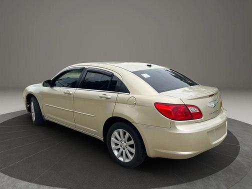 2010 Chrysler Sebring Base