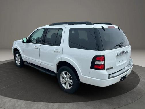 2010 Ford Explorer XLT
