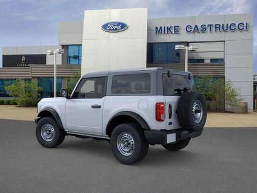 2026 Ford Bronco Base