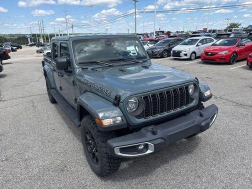 Anvil Clearcoat 2025 Jeep Gladiator High Tide
