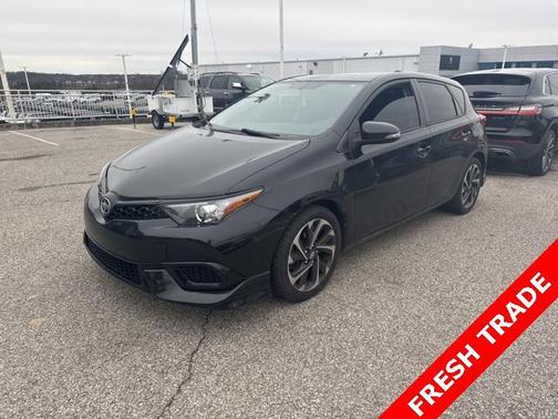 2016 Scion iM Base