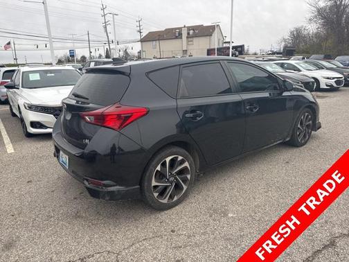 2016 Scion iM Base