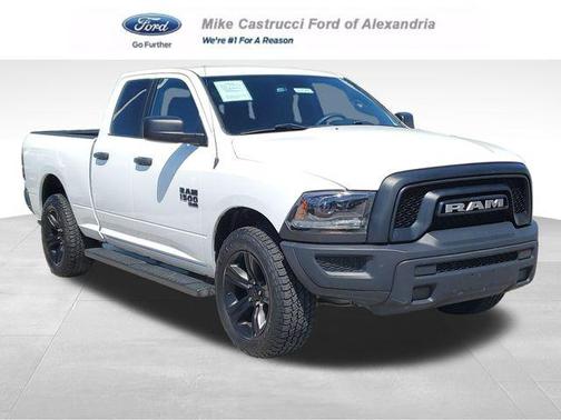Bright White Clearcoat 2022 RAM 1500 Classic Warlock Quad Cab 4x4 6'4' Box