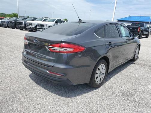 2019 Ford Fusion S