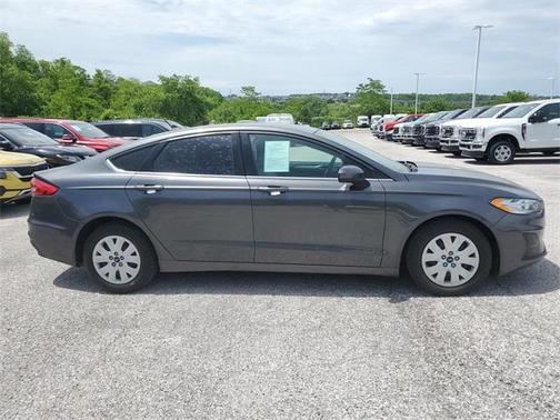 2019 Ford Fusion S