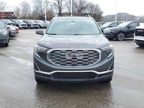 Graphite Gray Metallic 2019 GMC Terrain SLT