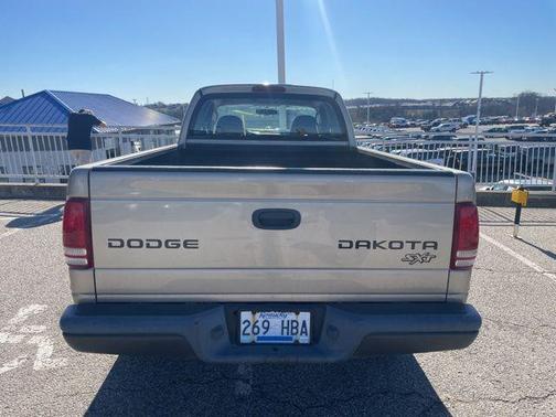 2003 Dodge Dakota Base
