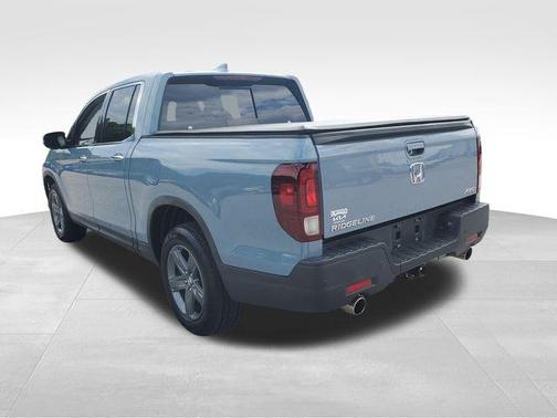 Obsidian Blue Pearl 2022 Honda Ridgeline RTL-E