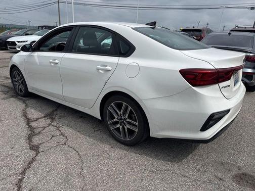 Clear White 2019 Kia Forte S