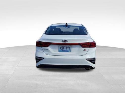 Clear White 2019 Kia Forte S
