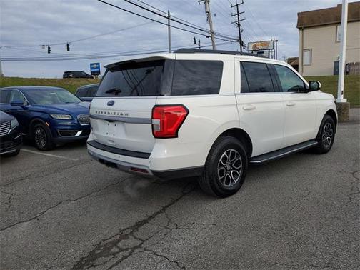 2022 Ford Expedition XLT