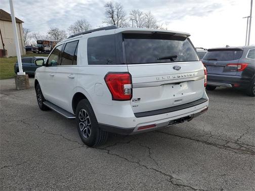 2022 Ford Expedition XLT
