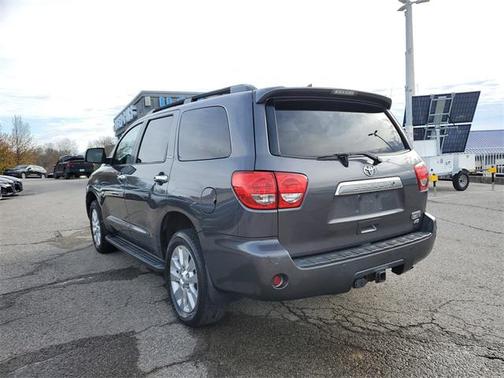 2011 Toyota Sequoia Platinum