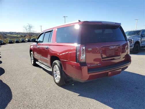 2016 GMC Yukon XL SLE