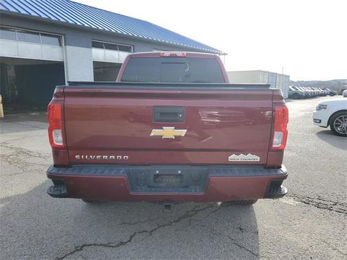 2016 Chevrolet Silverado 1500 High Country