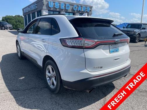 2016 Ford Edge SE