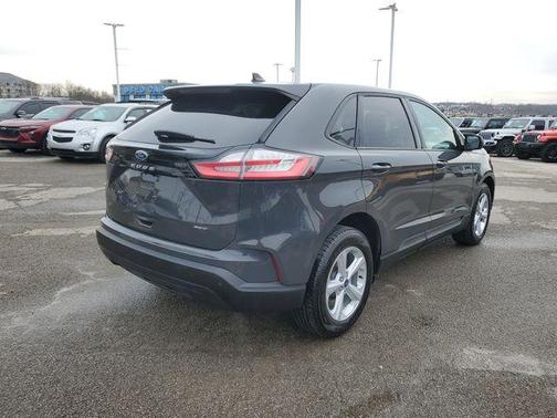 2021 Ford Edge SE