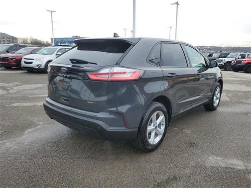 2021 Ford Edge SE