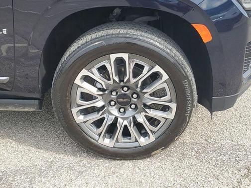 Midnight Blue Metallic 2023 GMC Yukon Denali Ultimate