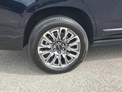 Midnight Blue Metallic 2023 GMC Yukon Denali Ultimate