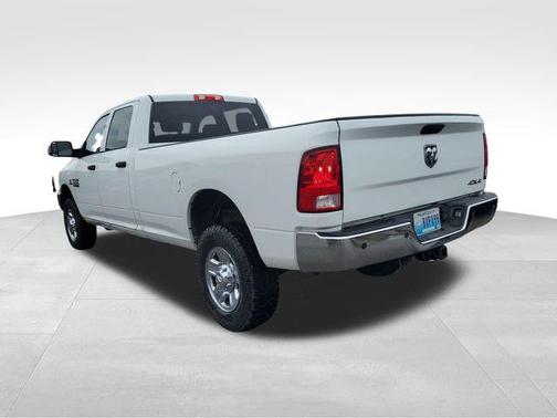 Bright White Clearcoat 2017 RAM 2500 Tradesman Crew Cab 4x4 8' Box