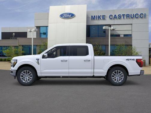 Star White Metallic Tri-Coat 2026 Ford F-150 Lariat