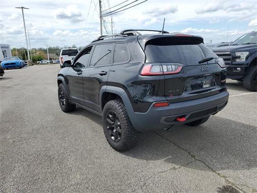2019 Jeep Cherokee Trailhawk