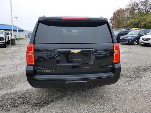 2017 Chevrolet Suburban LT