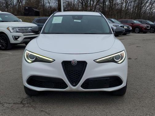 2019 Alfa Romeo Stelvio Base