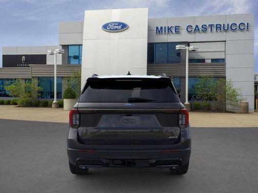 Agate Black Metallic 2026 Ford Explorer ST-Line