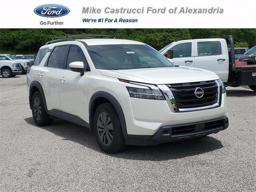 2022 Nissan Pathfinder SV 2WD