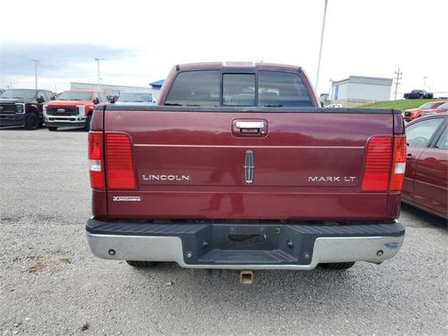 2006 Lincoln Mark LT Base