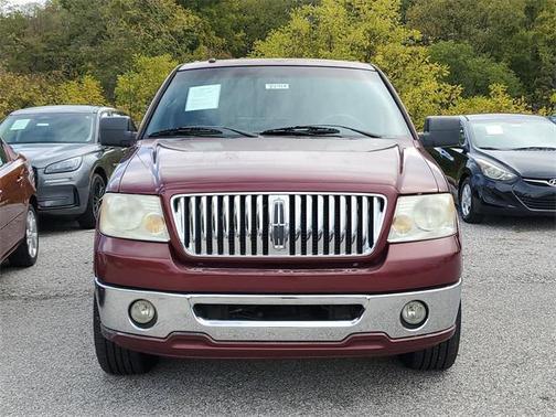 2006 Lincoln Mark LT Base
