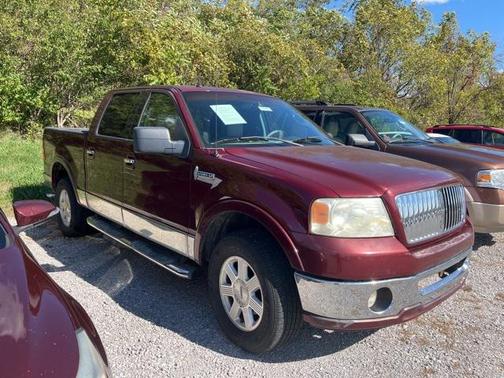 2006 Lincoln Mark LT Base