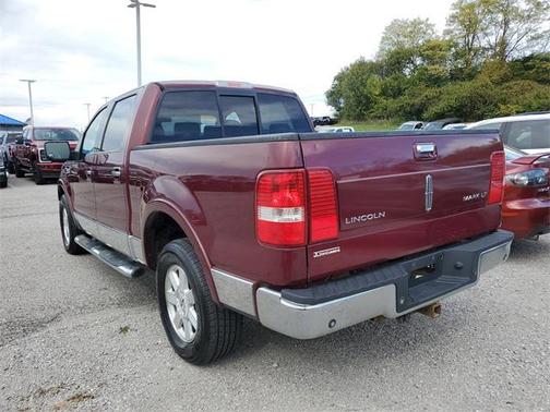 2006 Lincoln Mark LT Base